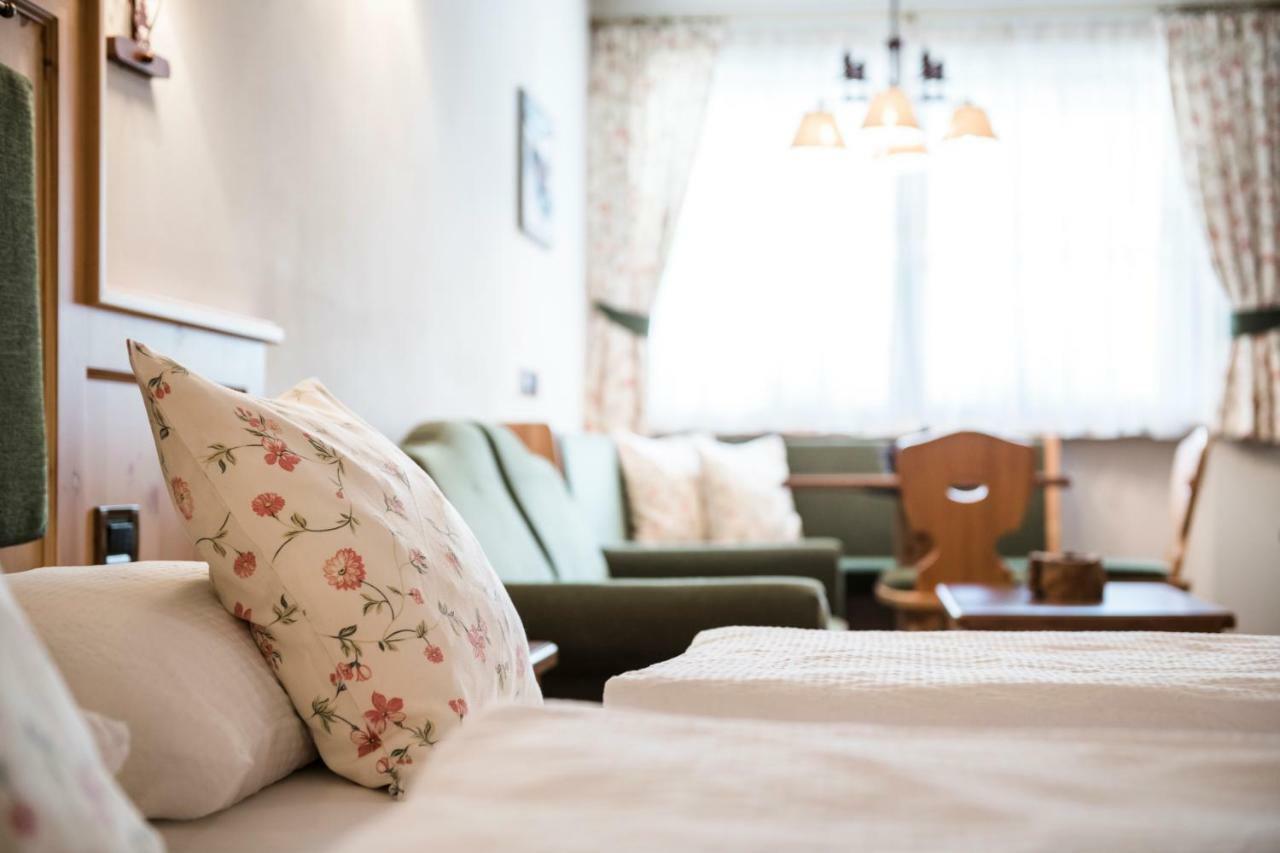 Piculin Alpin Apartments San Martino in Badia Kültér fotó